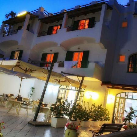 Hotel Villa Bina Sant'Angelo  المظهر الخارجي الصورة