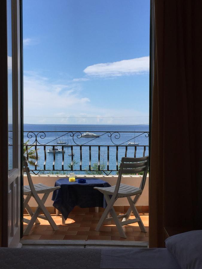 Hotel Villa Bina Sant'Angelo  المظهر الخارجي الصورة
