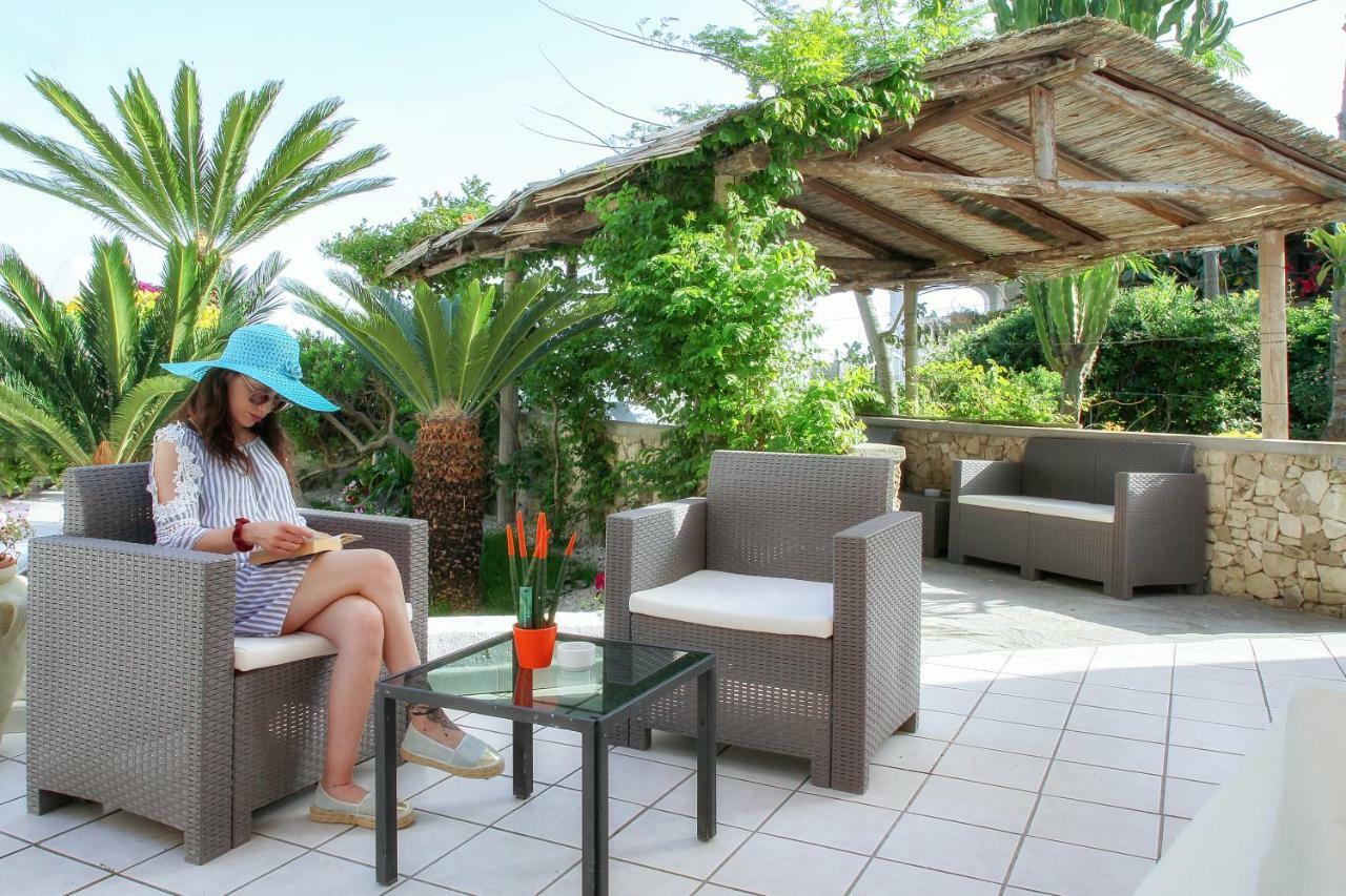 Hotel Villa Bina Sant'Angelo  المظهر الخارجي الصورة